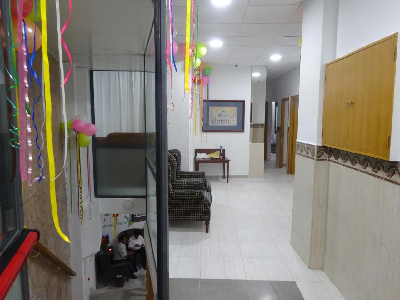 Hostal Lavapies 马德里 外观 照片